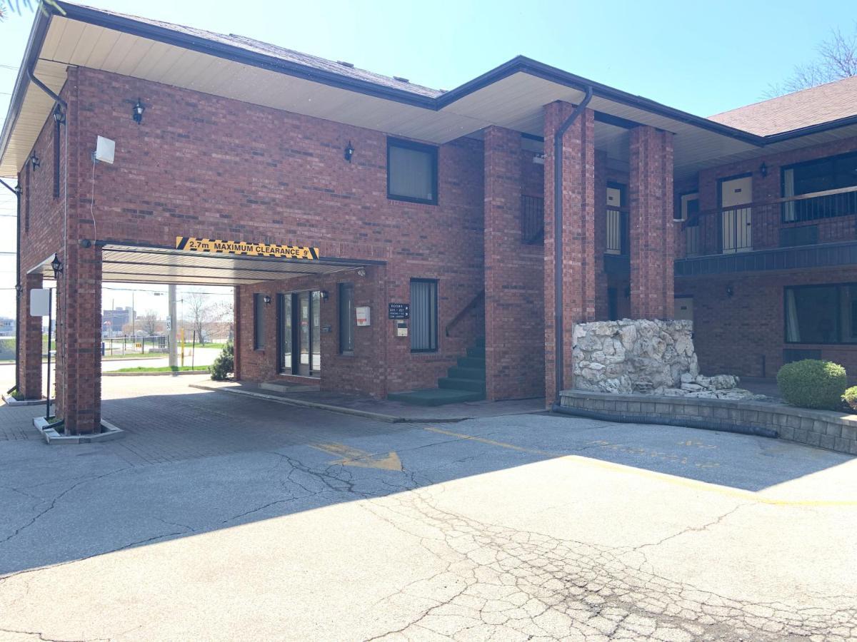 Green Acres Motel Mississauga Dış mekan fotoğraf